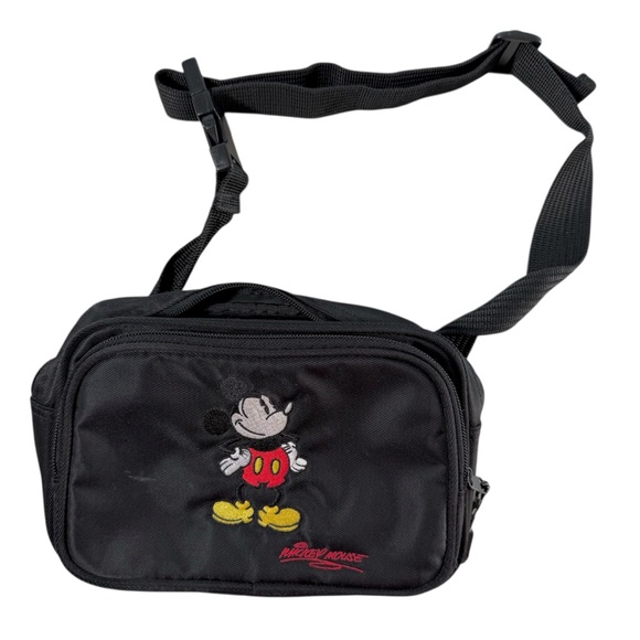 Disney Handbags - Walt Disney World Park
Mickey Mouse Embroidered
Fanny Pack Black Classic Mickey